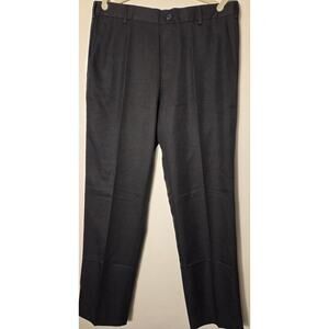 Arrow Men's Aroflex Modern Straight Fit Pant Black 33x32 In Non-Iron